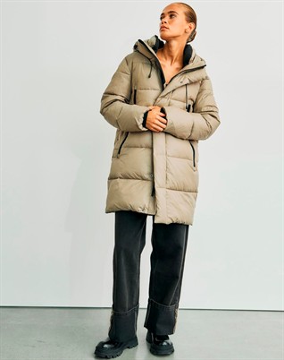 Abby WBL 3/4 Down Jakke